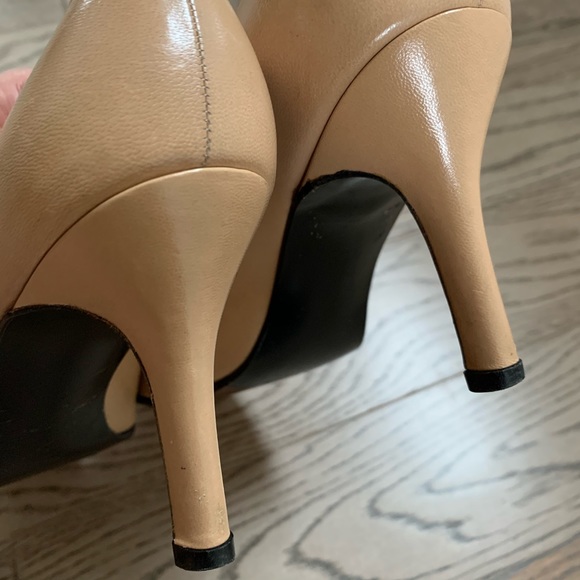 stuart weitzman / nude pumps - Picture 7 of 7